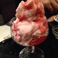 イチゴヨーグルトかき氷