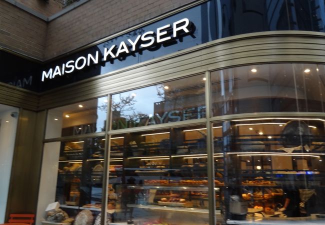 フランスの空気をコロンバスサークルに。