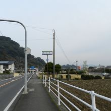 国道３４号線沿いに標識があるのでわかりやすいです