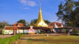 アクセスは良くないけど、ナーンに行けば必見