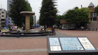 阪神尼崎駅スグの公園