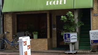 リバレイン近くの喫茶店