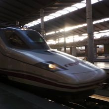 こちらはAVE。セビージャ＝マドリード線にコルドバから乗車