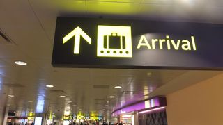 眠らない大ハブ空港も、最近では東南アジア１位の座を明け渡しているそうです