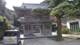 細川幽斎が連歌の会を開いた由緒あるお寺