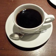 コーヒーか紅茶