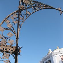 ガウディがデザインした街灯