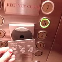 エレベーターのセキュリティ