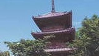 天王山山腹の宝寺