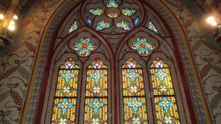 ステンドグラスが美しい大聖堂