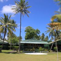 レストランやレセプションが入っている建物