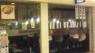 蕎麦屋でワインが楽しめます！