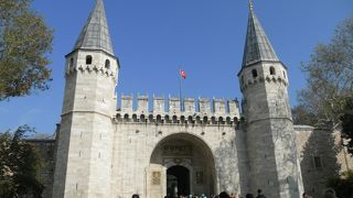 見ごたえある宮殿です