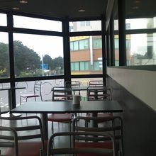 ２Fイートインブースの様子