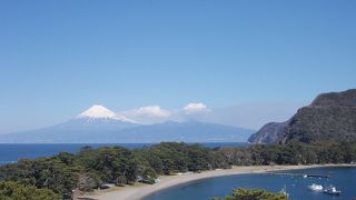富士と砂嘴の絶景