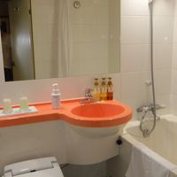 ここ最近利用のホテルの中では一番広く、きれいでした。