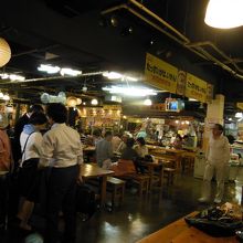 市場の中の様子