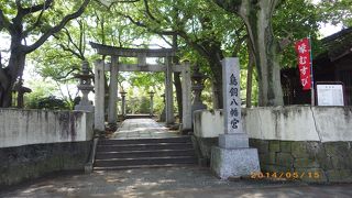 縁結びの神、鳥飼八幡宮