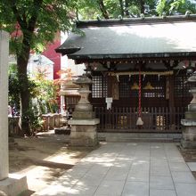 ど真ん中神社〜
