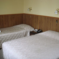 かなり古い造りでびっくりしましたが泊まれないことはありません