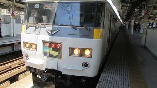神奈川県内で電車の発着本数がもっとも多い駅