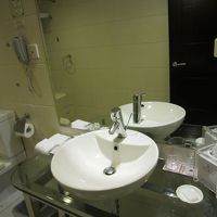 洗面台。シャンプーやせっけんはここにある