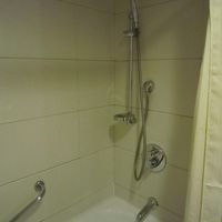 お湯はたっぷり出るが排水が悪い