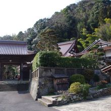 西性寺山門