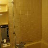 ワンルームマンションによくあるユニットバスそのものです