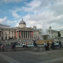 道がスキップシティみたいにU字型になっています