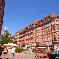 ホテル前の通り