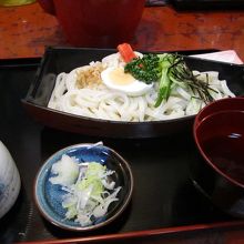 「白鷺渡し船うどん」ひんやりして美味しいです。