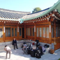 チェックアウトの時たくさんのフランス人が来ました