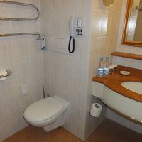 洗面所は狭い、トイレはビデなし