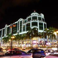 ガドン地区中心のホテル