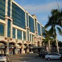 直結するThe Mall