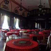 こんな宴会場がいくつかあります。夜はレストランになります。