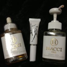 真ん中は限定販売だったグロス。これも良かったです。^^