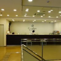 フロントです。