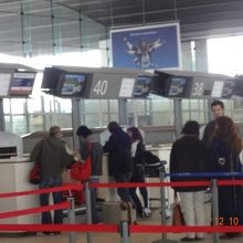 荷物を預入れます