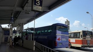 広島平和公園からすぐの場所にあり利便性が良いバスセンターです