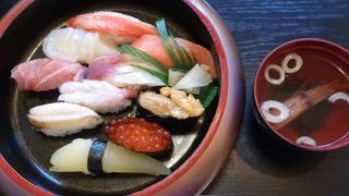 近くに住んでいたら、ここでお酒飲みたい！