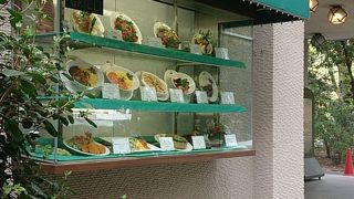 土日のランチ(ペット可/ドッグカフェ)(日比谷公園)