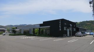 おいしい芋けんぴやスイートポテトがあります