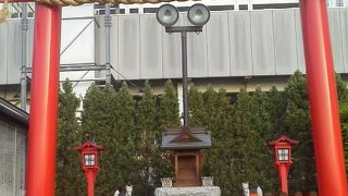 ここでは夕日の景観が穴場?「アクアシティお台場神社」〜お台場〜