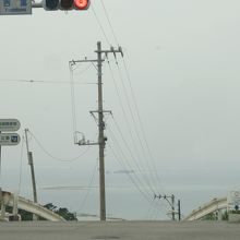 橋をすぎた場所で