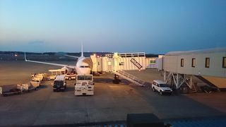 こじんまりとした空港。