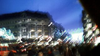 ショッピング街