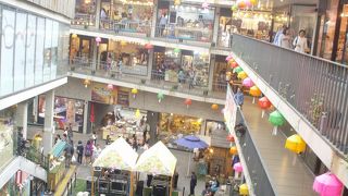 仁寺洞はおしゃれなショッピング街です。