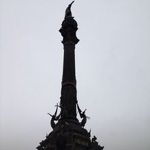 コロンブス像